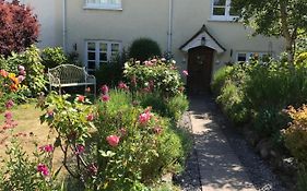 Millstream Cottage B & B